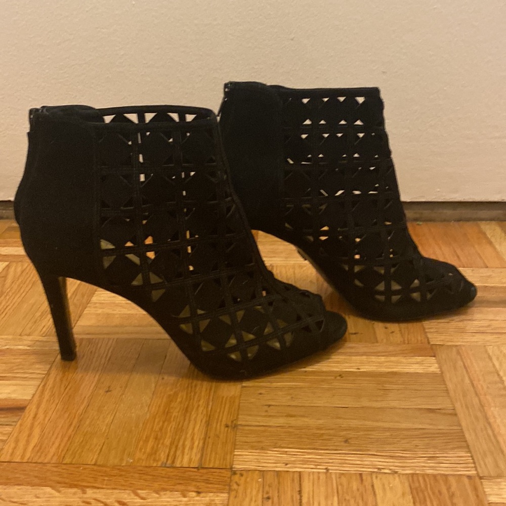 Michael Kors Geometric Heels
